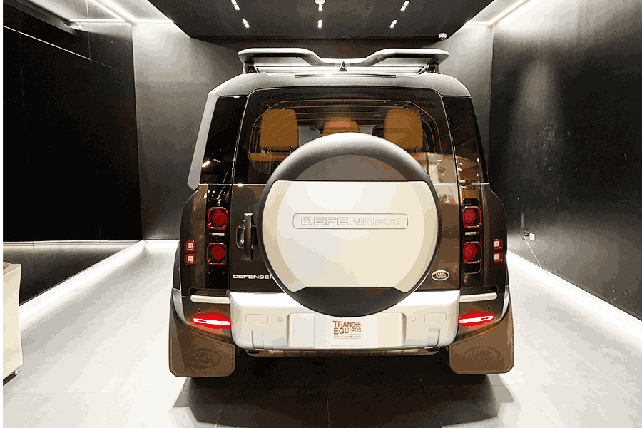 DEFENDER 90 P400 HSE 